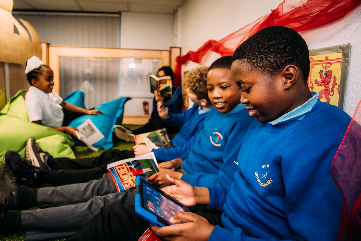 Children reading books