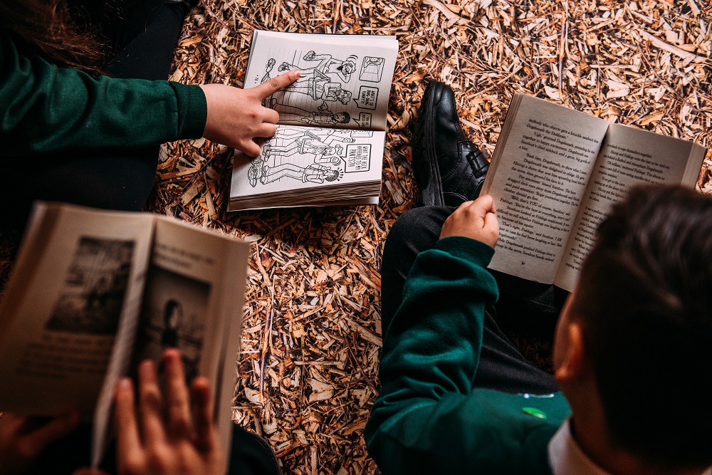 Children reading books