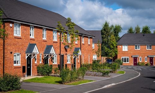 Abbotsfield-street scene-house