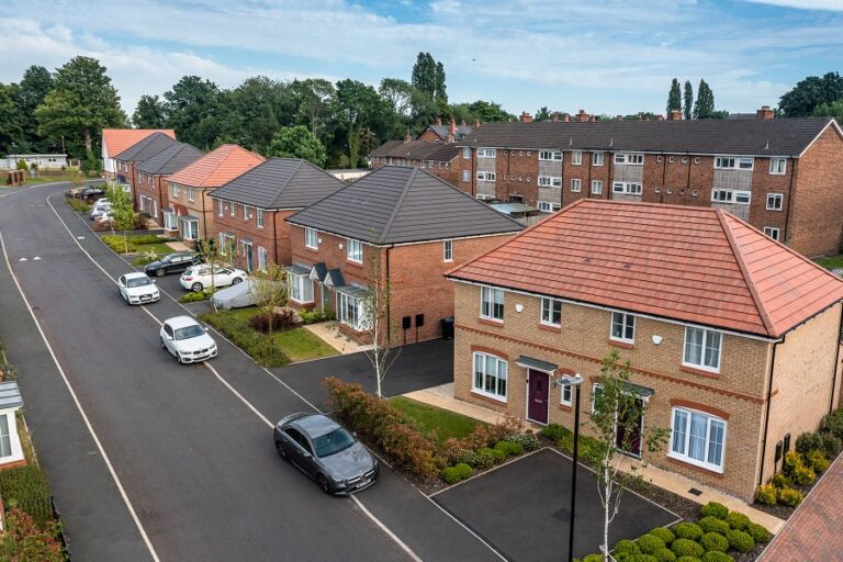 Lea Hall Gardens Rentals in Handsworth Simple Life Homes