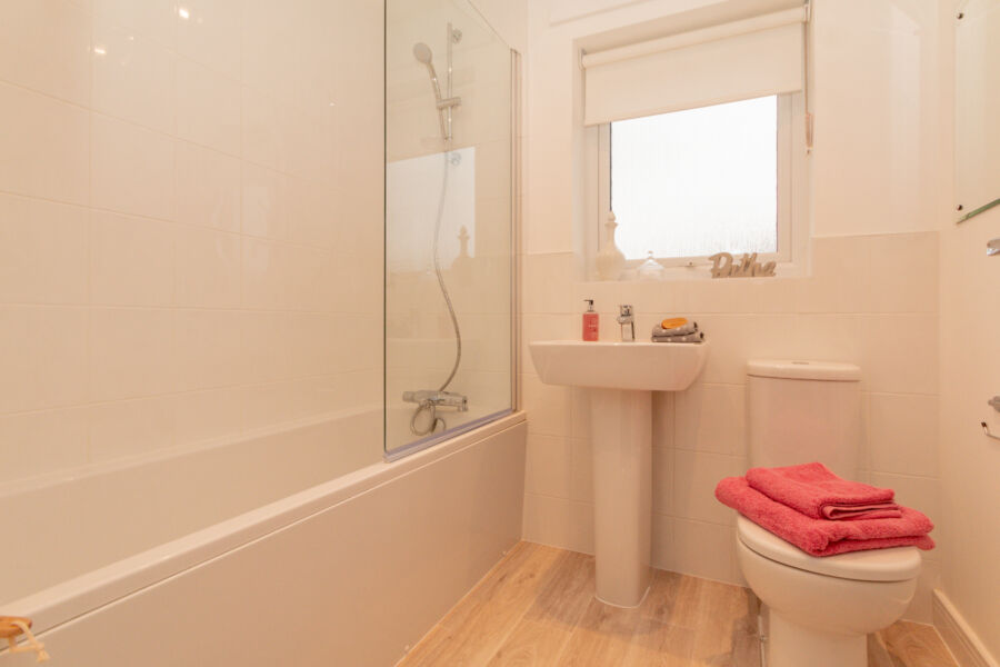 Eveleigh bathroom