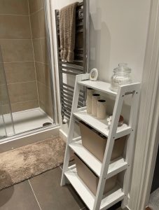 ladder shelves in en-suite shower room