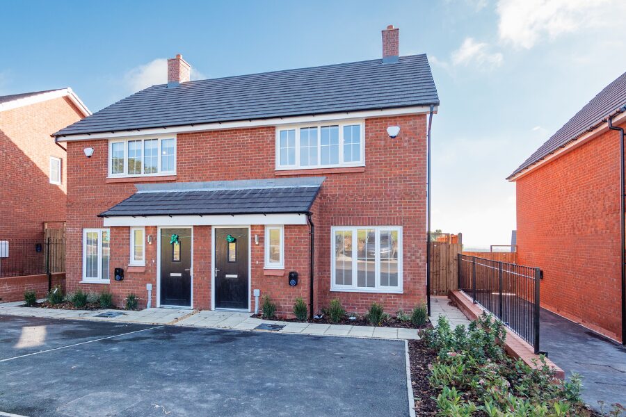 Hollinwood External