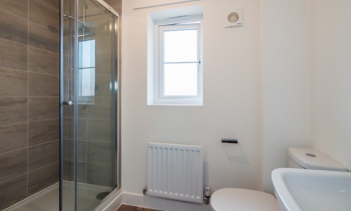 leverton-bathroom