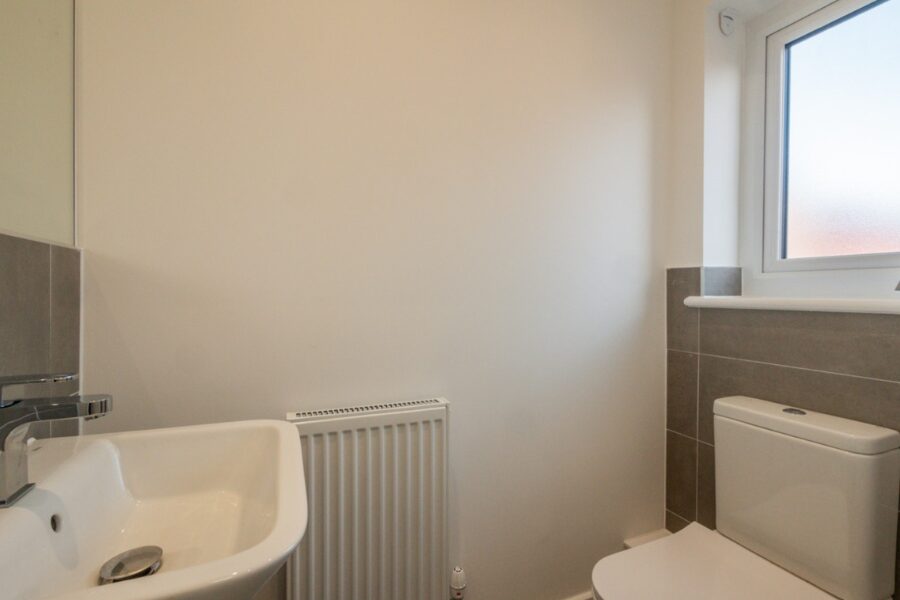 raddon toilet