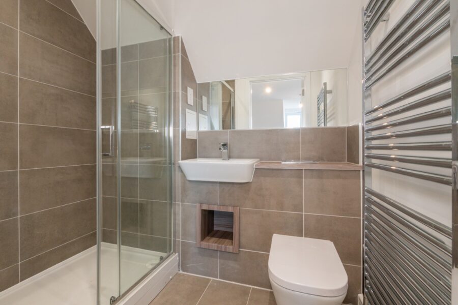raddon ensuite