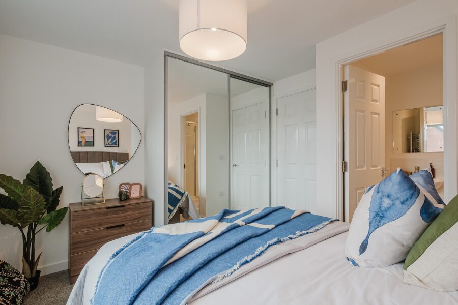 manford-main-bedroom