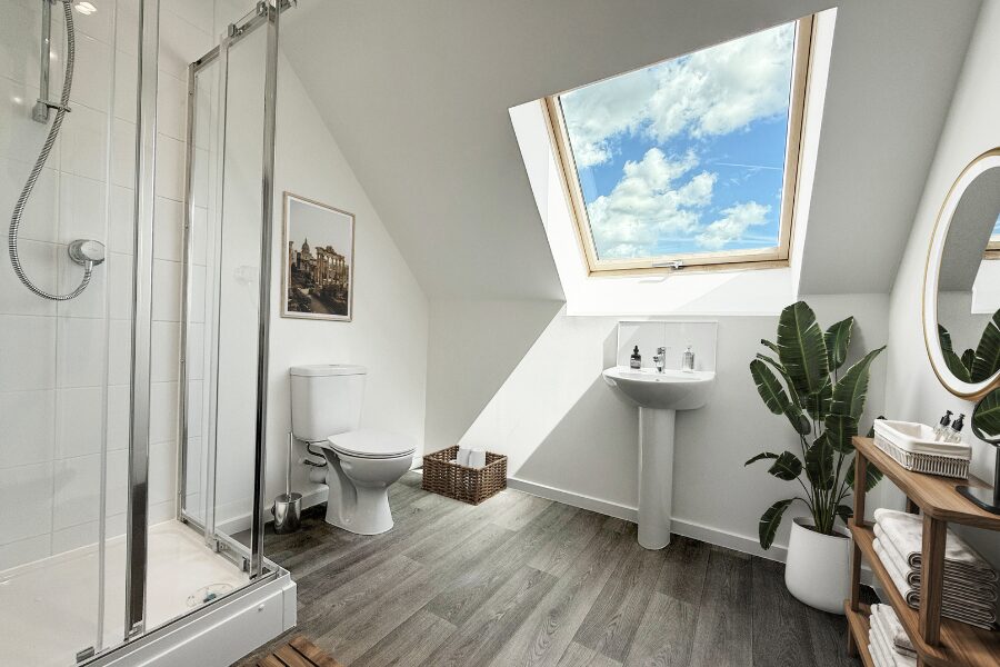 Saunton ensuite