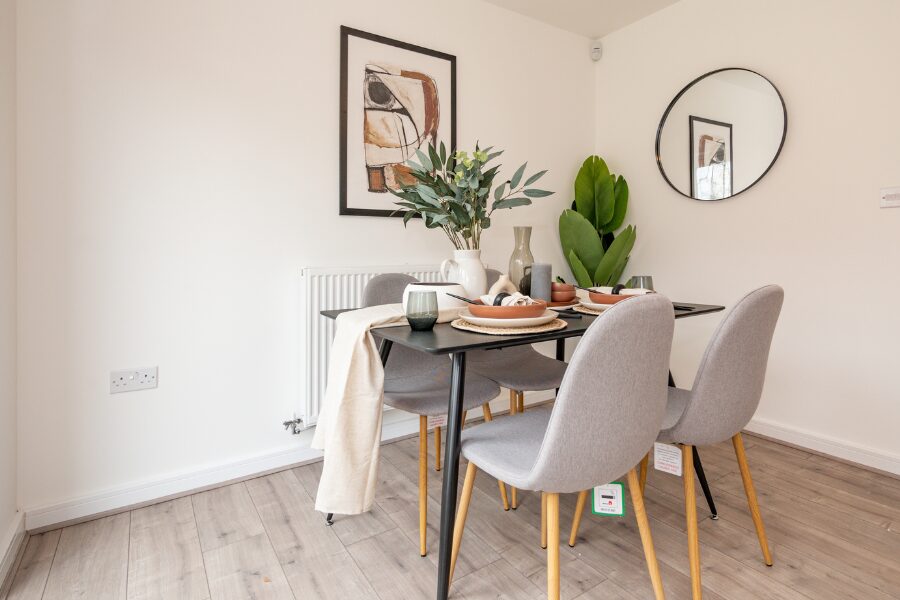 hunsdon dining