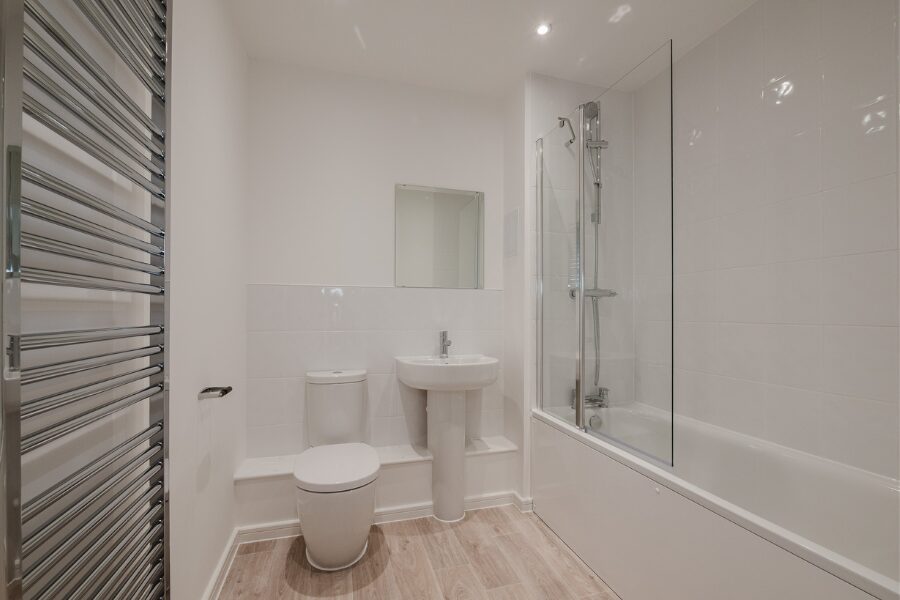 Stagden main bathroom