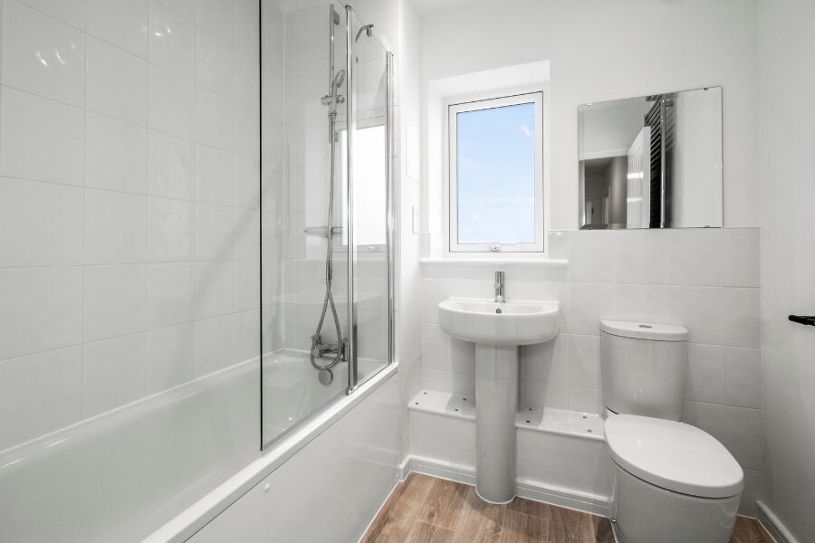 witney bathroom