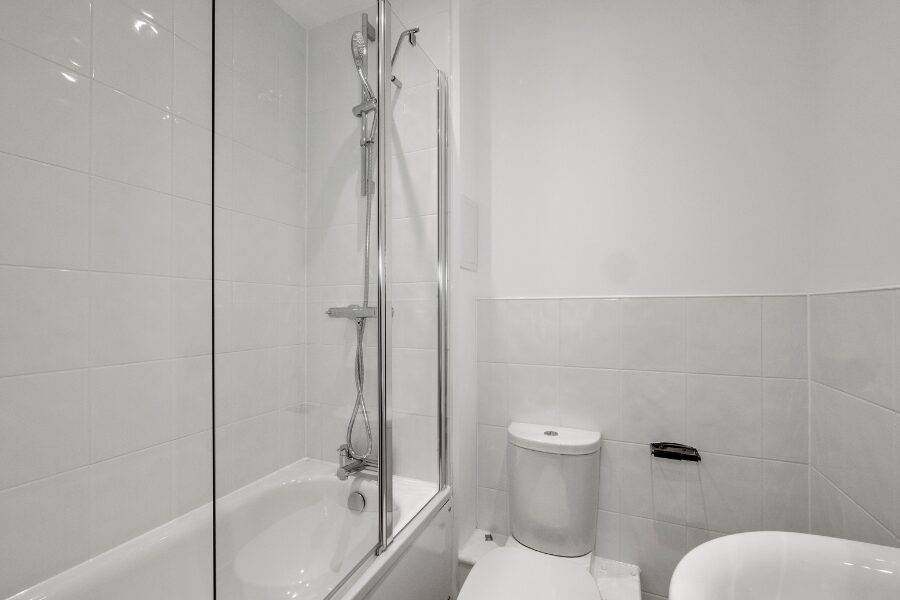 magdalen bathroom