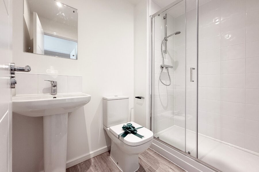 Elmslie  ensuite