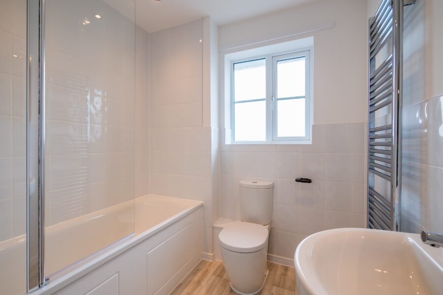 Bathroom - Tulip