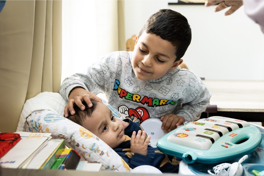 Simple Life Homes Cribs: Anum & Family