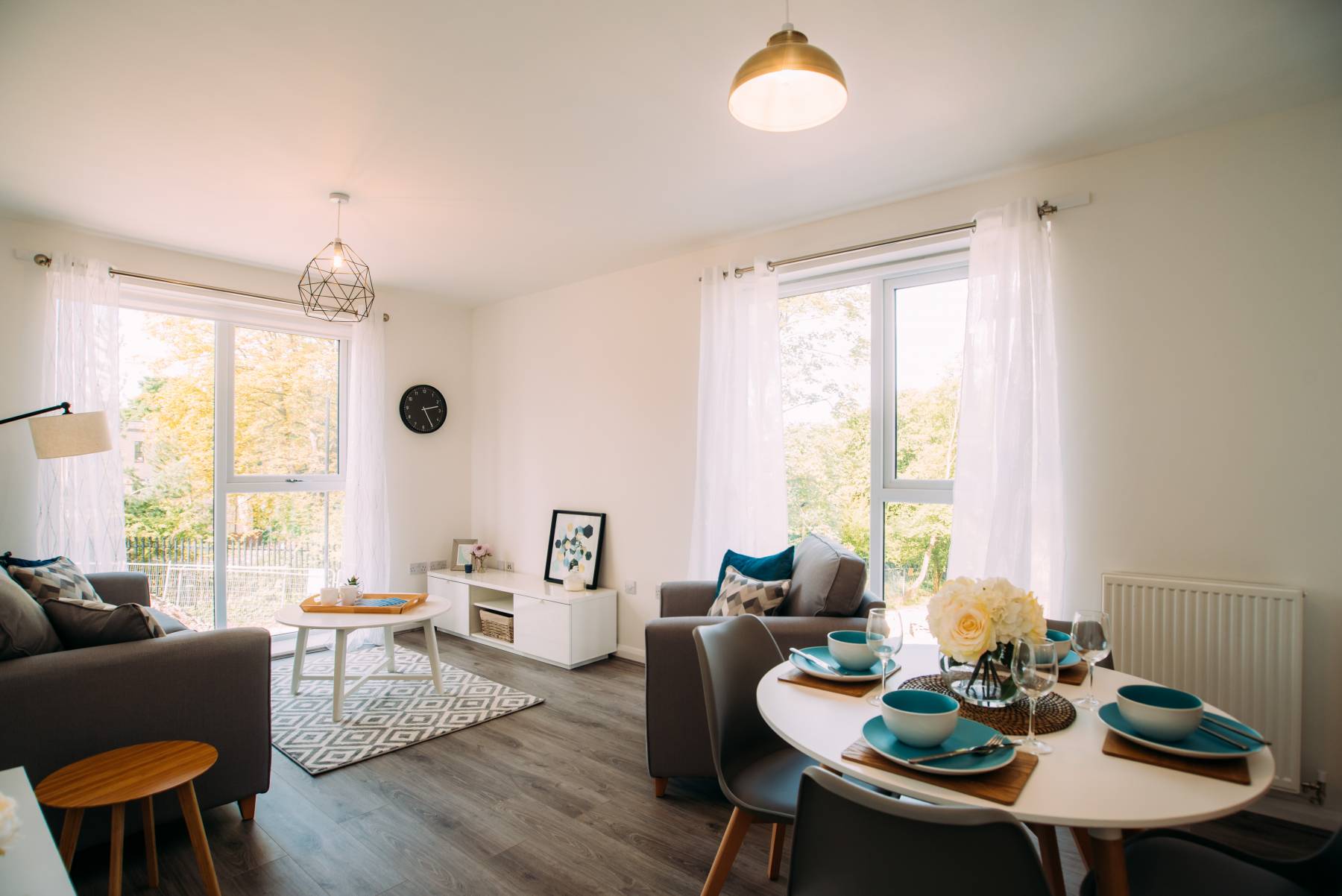 Ash living dinning area