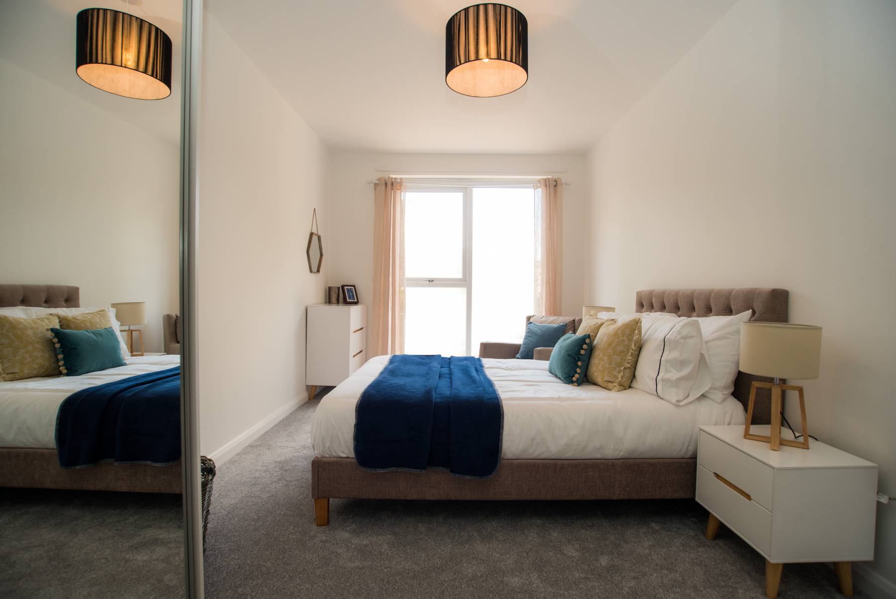 Ash bedroom