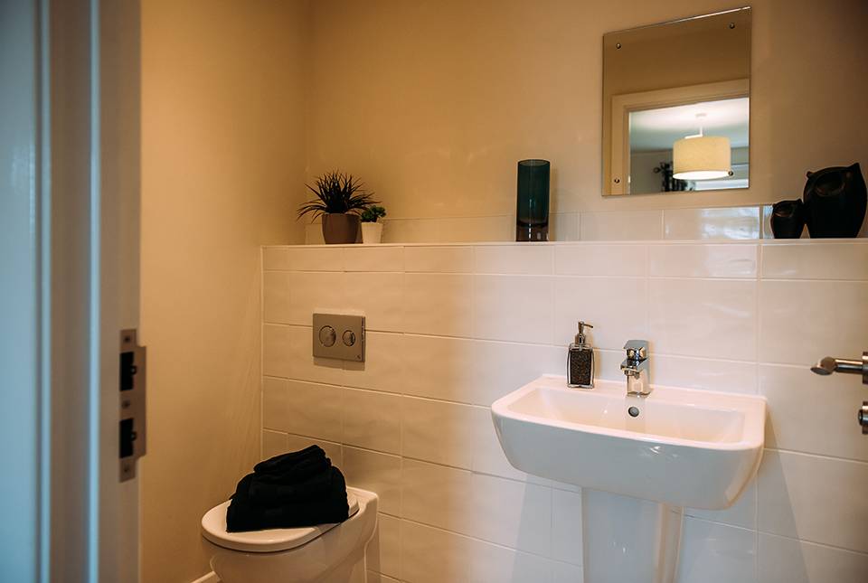 avon bathroom