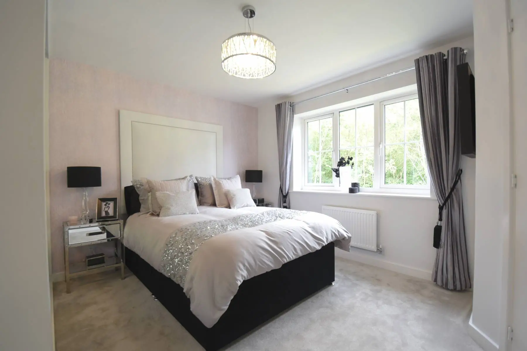 woodfordgrange masterbedroom
