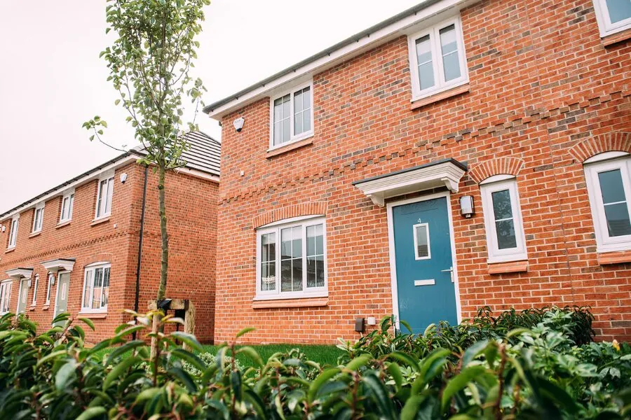 ellesmere up external