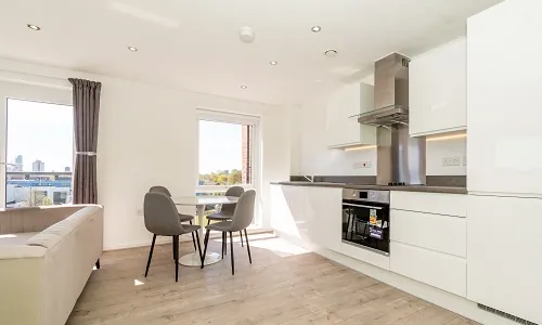 Hubble Kitchen and Dining Area