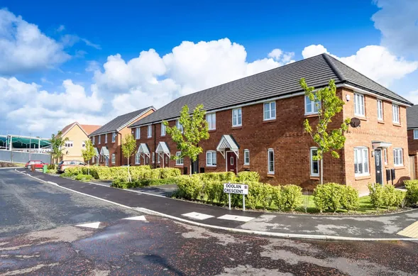 Canalside-streetscene-house