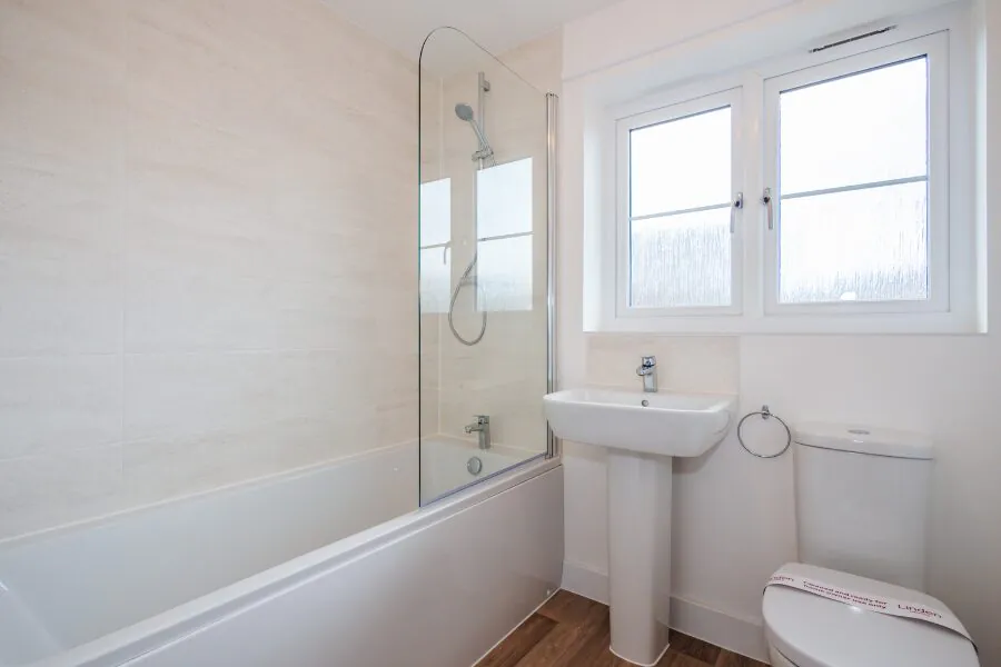 eveleigh es bathroom