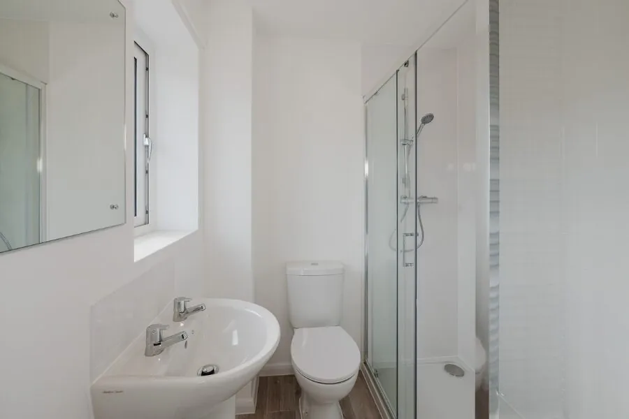 mountford UT ensuite