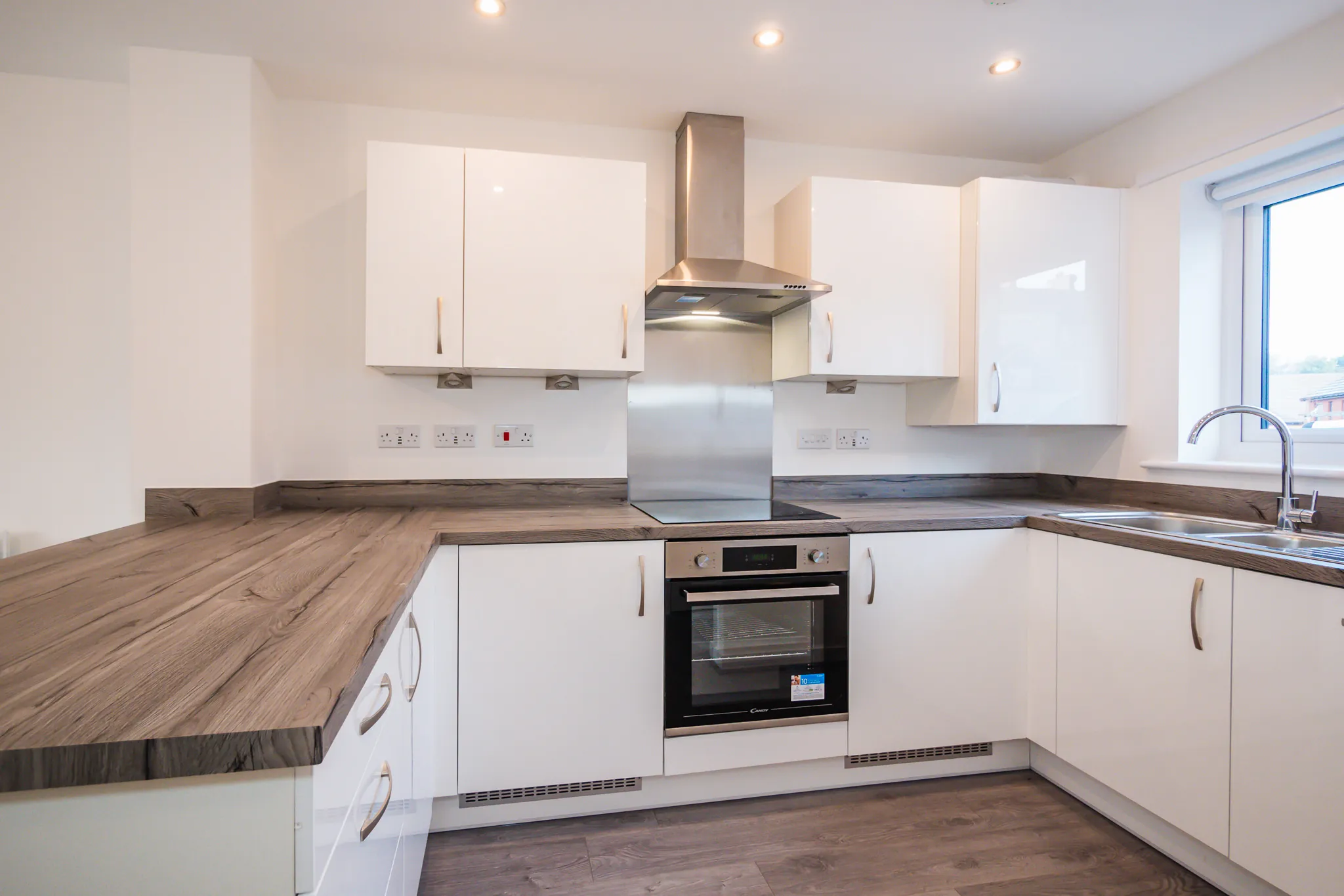 Fitted White Kitchen