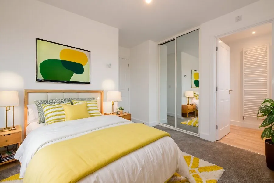 Bedroom with Fitted Wardrobe and En-suite