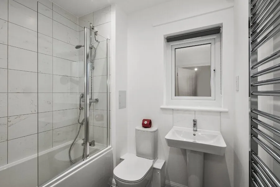 pembroke bathroom