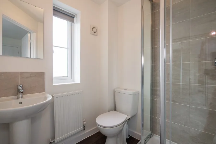 danbury II ensuite