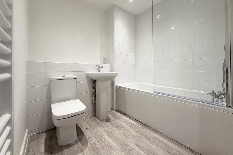 bulwark bathroom